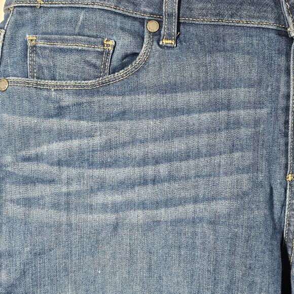 PAIGE Scheyla Raw Hem Cuffed Denim Shorts DNM573 Size 31 - Picture 4 of 16